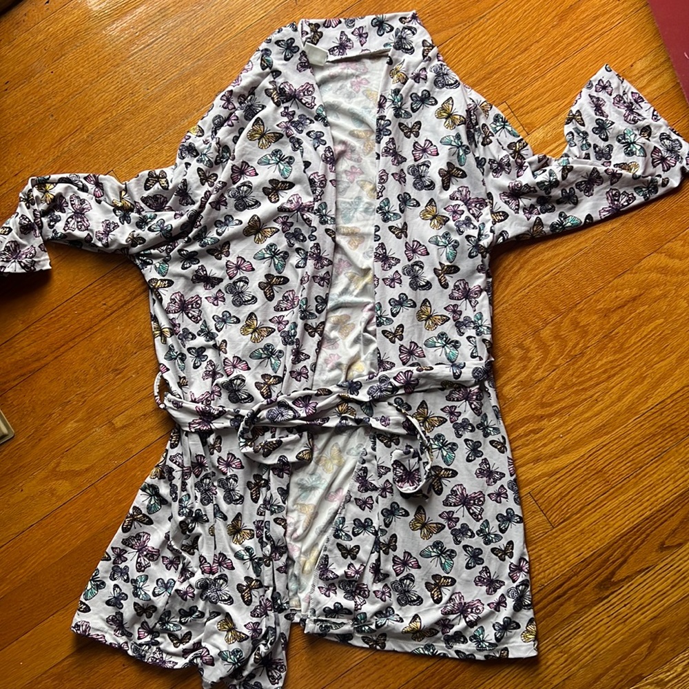Butterfly Robe (ultra soft)